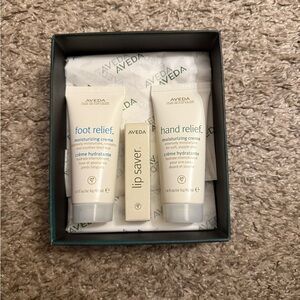 Aveda Hand & Foot Relief Set with Lip Saver - Cream